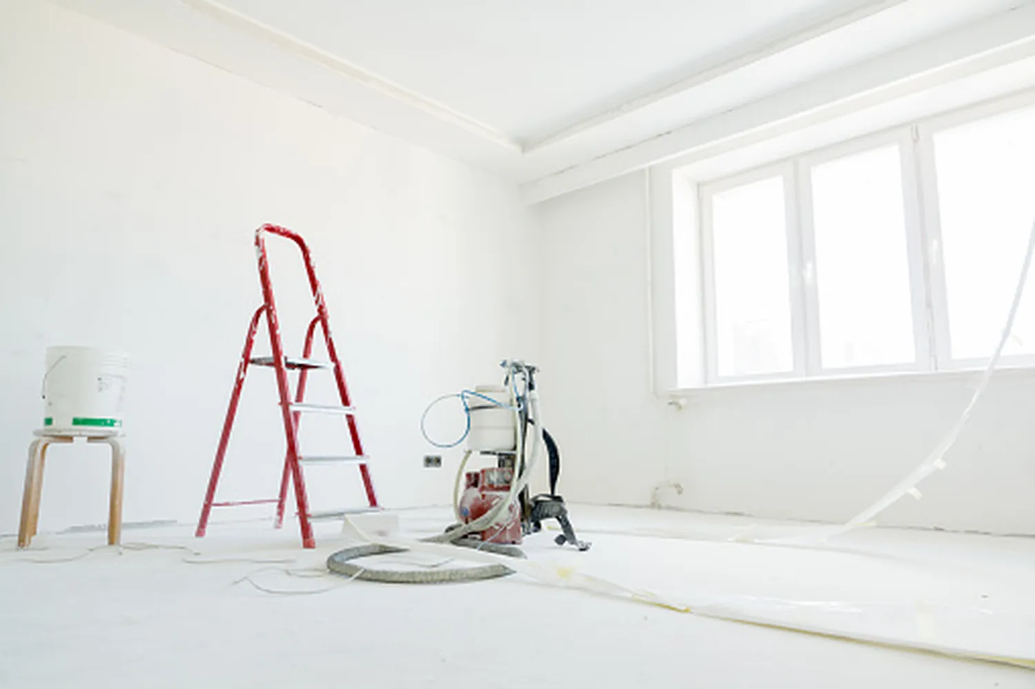 Kanzler Facility GmbH - Hausmeisterservice, Reinigung, sanierung & Wasserschadensanierung - Bodenrenovierung