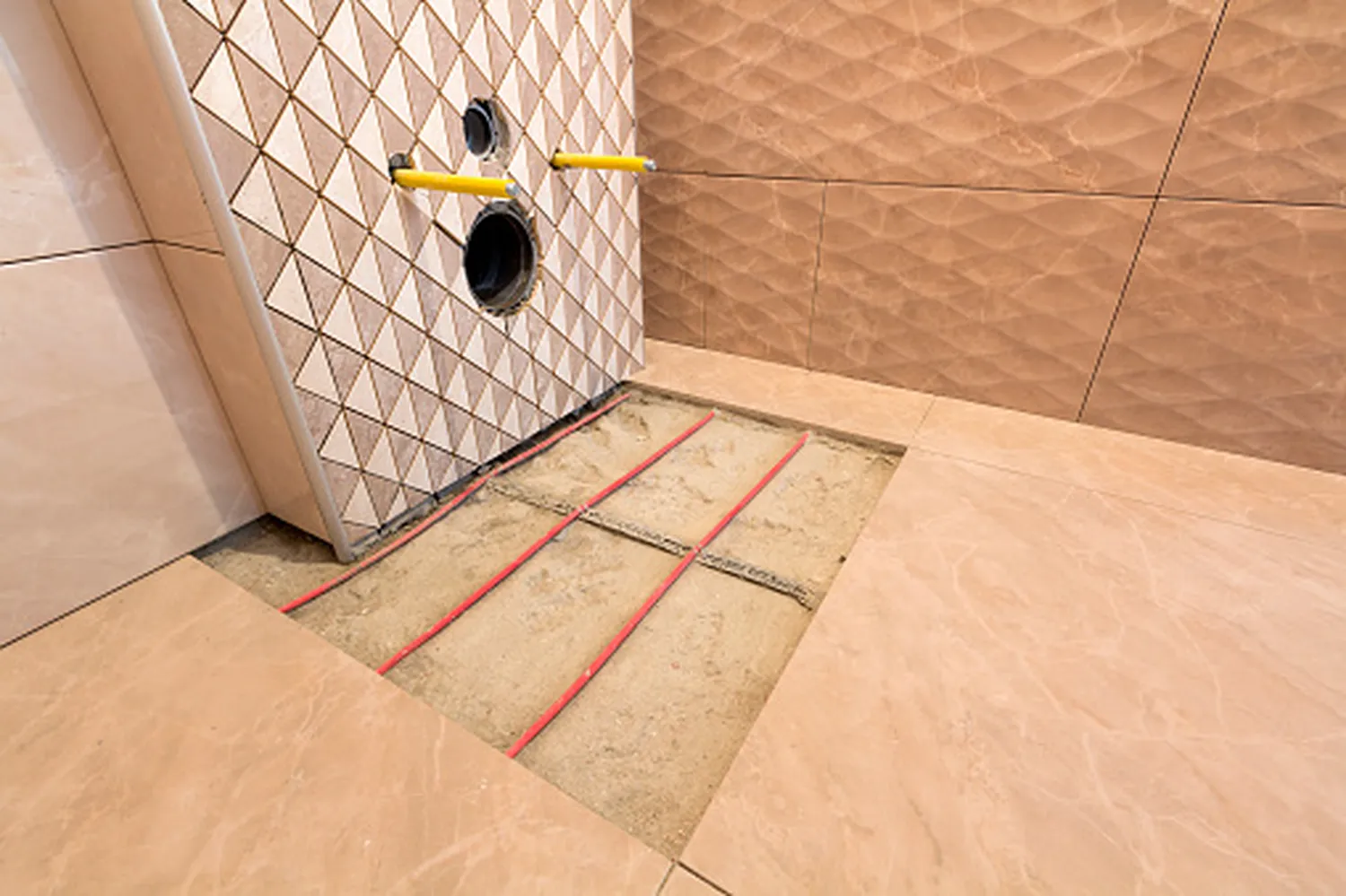 Kanzler Facility GmbH - Hausmeisterservice, Reinigung, sanierung & Wasserschadensanierung - Bodenrenovierung